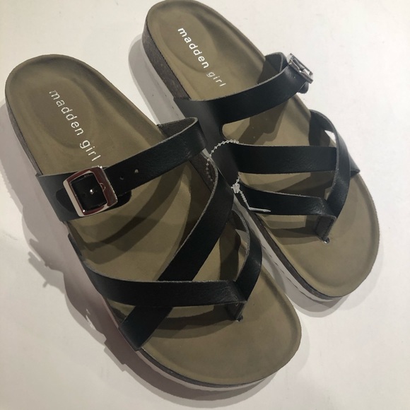 Madden girl various sizes Bartlet Beach Sandals - Picture 5 of 8